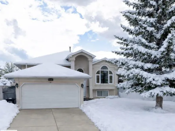 6731 162nd Ave NW, Edmonton, AB T5Z 3C5