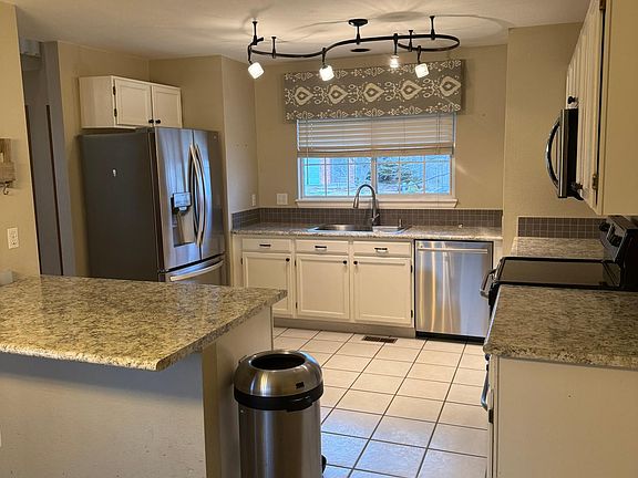 5th image of 1309 S Weldona Ln