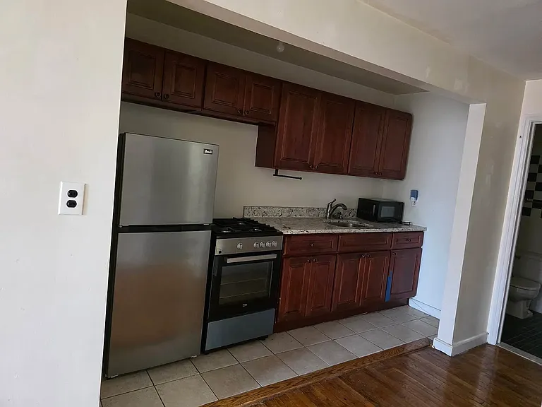 1797 Lex Ave #2 — Photo 2