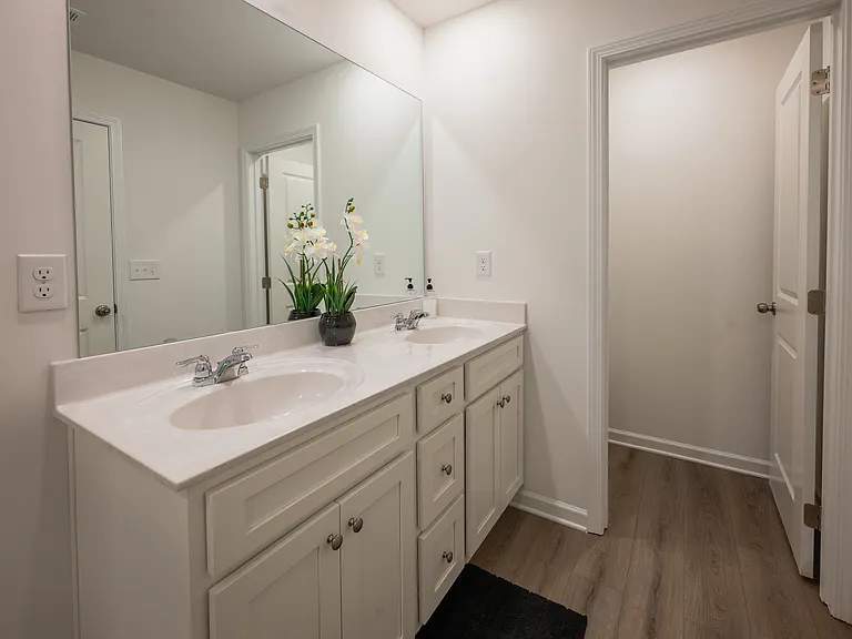 244 Kenoot Dr — Photo 15