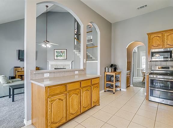 4th image of 4924 Portview Dr