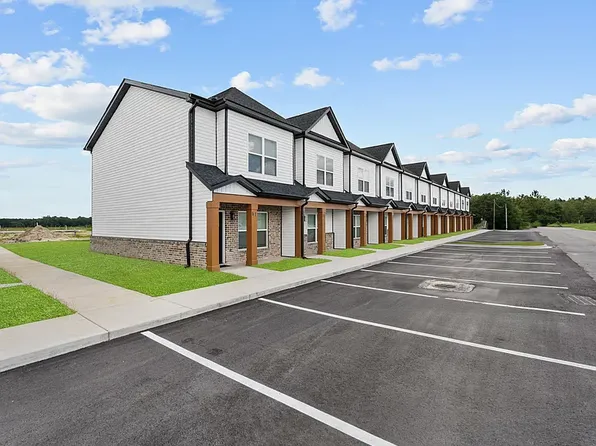 53 Living Rd, Eastman, GA 31023