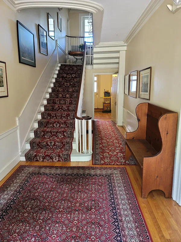 148 High St — Photo 2