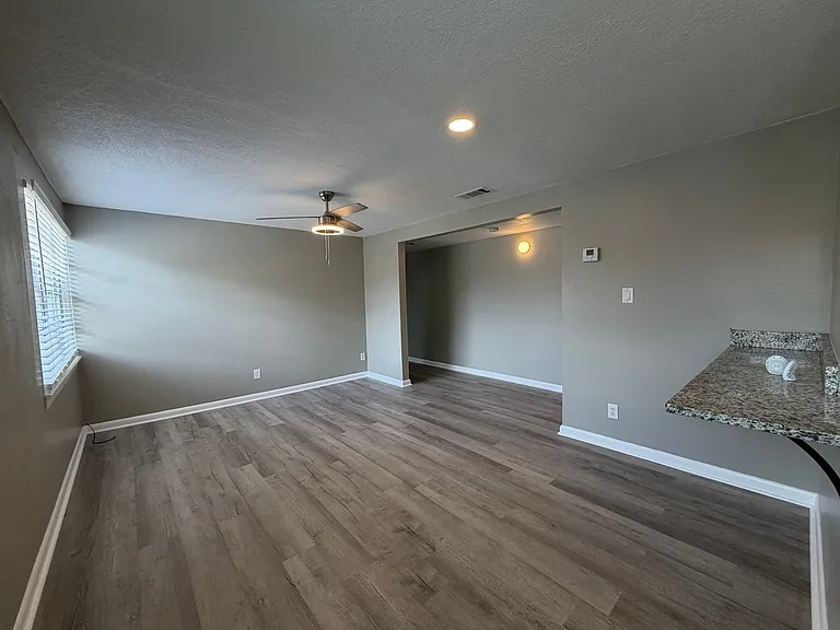 101 W Lemon St #3 — Photo 8