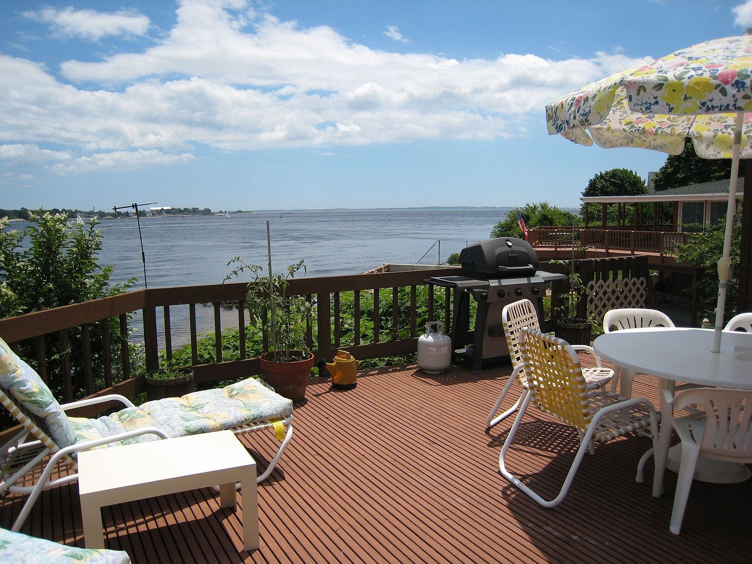 560 Pequot Ave, New London, CT 06320 Zillow