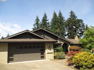 2335 Terrace View Dr, Eugene, OR 97405