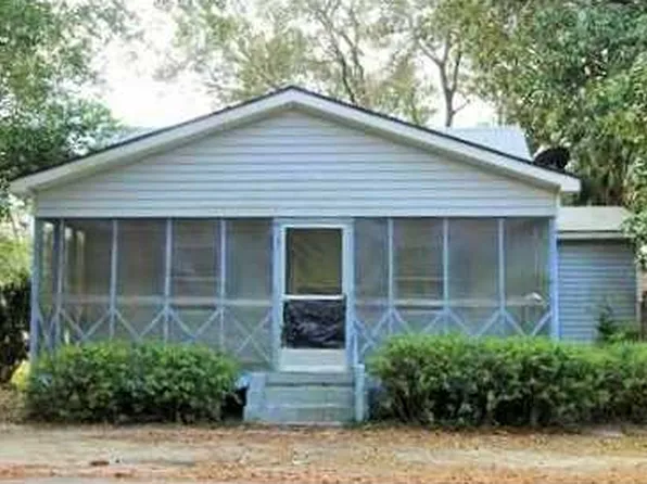 120 Chipola Ave, Wewahitchka, FL 32465
