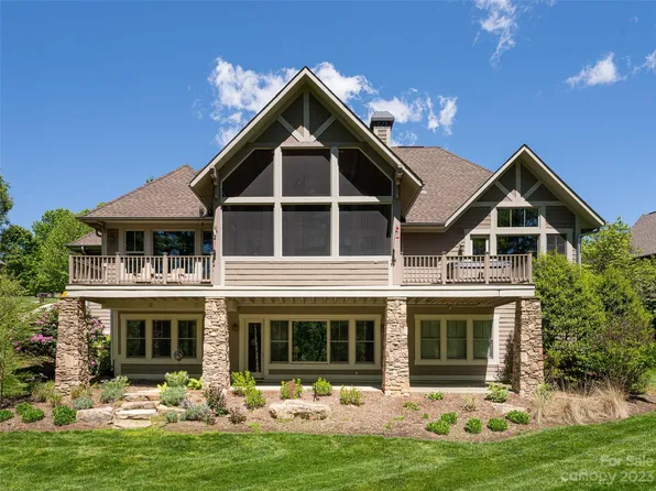 101 Orvis Stone Cir #812, Candler, NC 28715