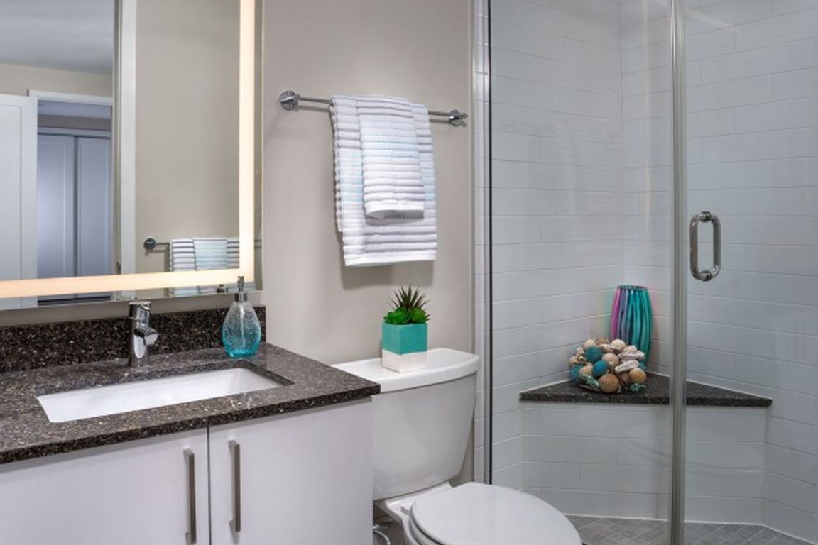 2 Bedroom Bathroom