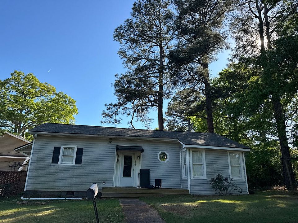 1st image of 800 Avalon Way