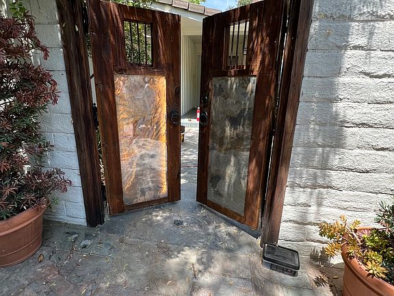 Front Entry Gate