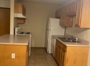 700 Kirkwood Dr APT 2, Springfield, IL 62712