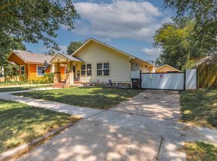 914 S A St, Arkansas City, KS 67005