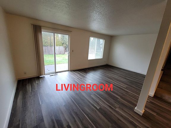 4th image of 4235 NE Lincoln St