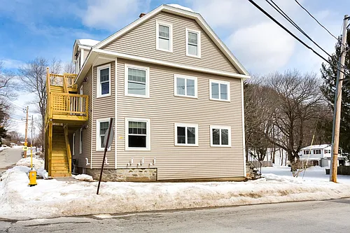 28 Pine St #2B Photo 1 28 Pine St #2B Photo 1