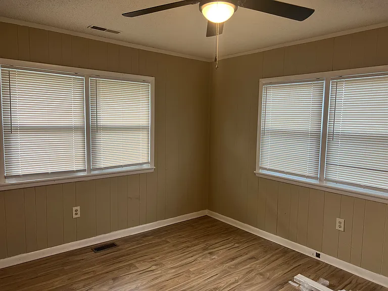 1710 Slaughter Rd — Photo 9