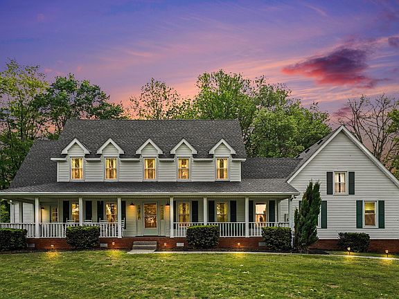 2nd image of 2075 Liebengood Rd