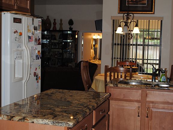5th image of 4117 Alpinia Ct