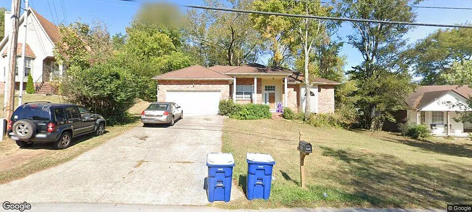 3 bed, 2.5 bath, 1807 sqft, $2,200 — Photo 1