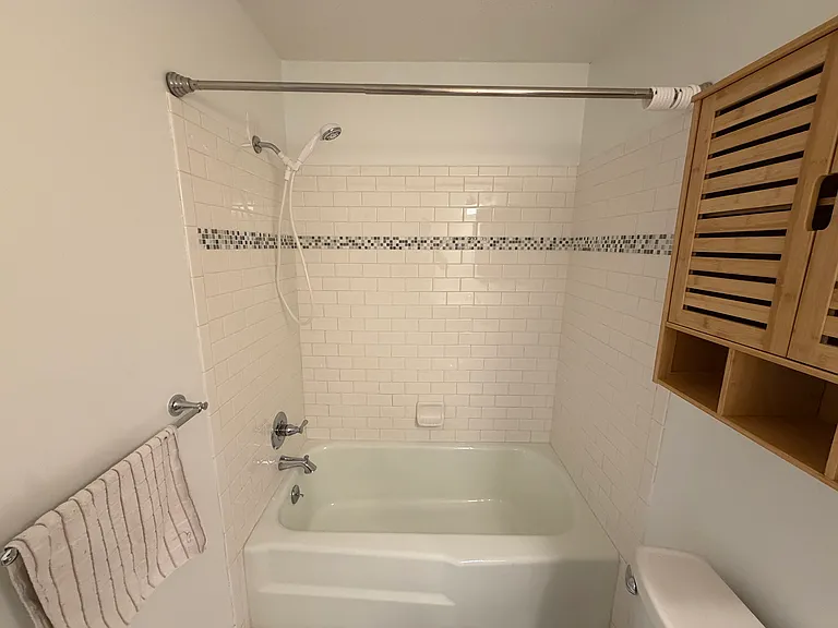 337 E Millbrook Rd — Photo 32