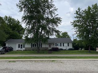 104 W 4th St, Piketon, OH 45661