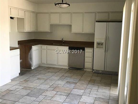5th image of 642 Brookway Ln