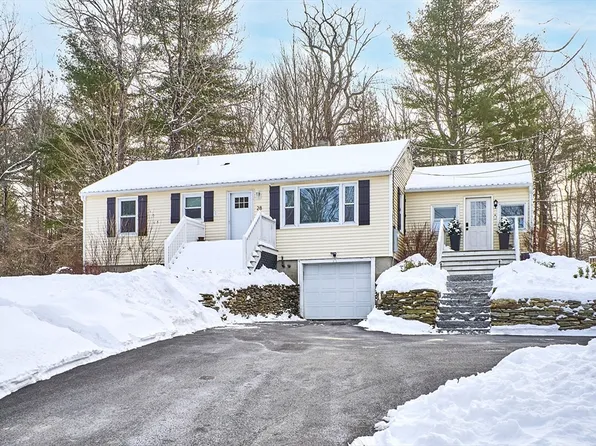 28 Taylor St, Groton, MA 01450