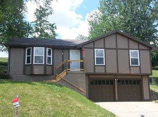 700 Cosby St, Liberty, MO 64068
