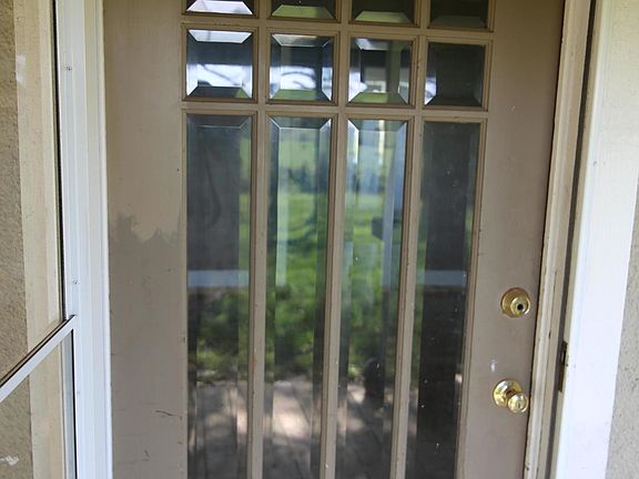 3rd image of 1886 Morris Rd