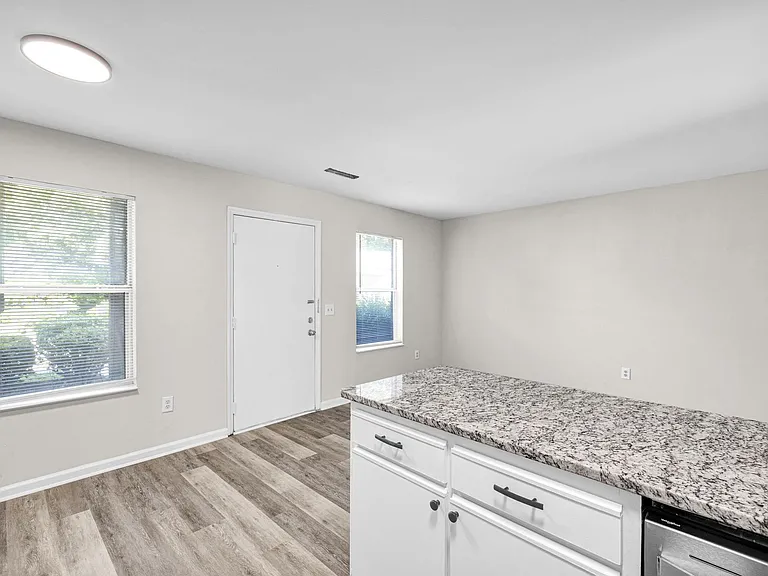 Millbrook Apartments — Photo 29