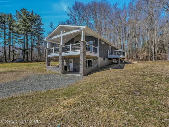 163 Pedrick Rd, Nicholson, PA 18446