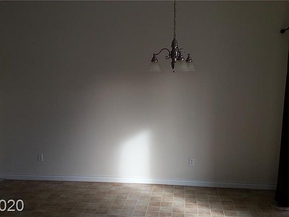 4th image of 117 Whitney Breeze Ave