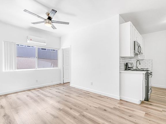 2nd image of 1843 S La Brea Ave