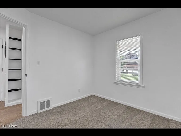67 Pierce Ave — Photo 15