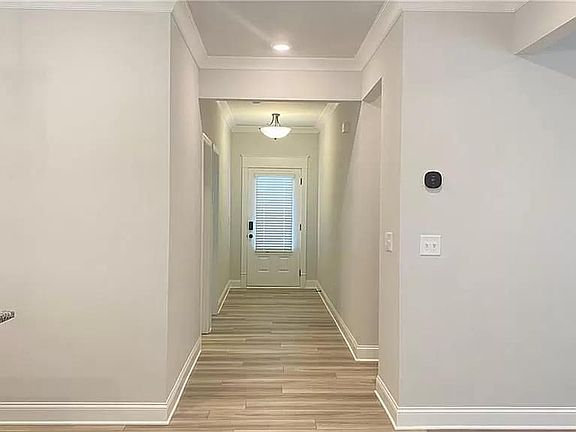 2nd image of 4592 SW Silver Oak Dr
