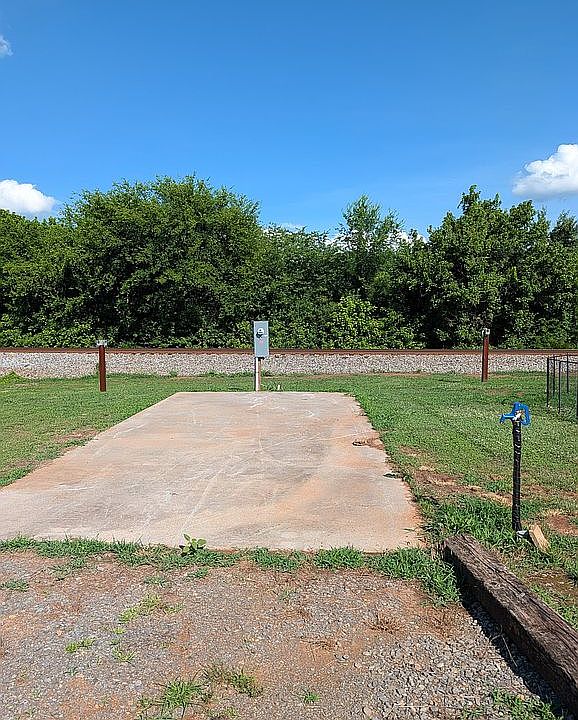 1st image of 182 County Road 158