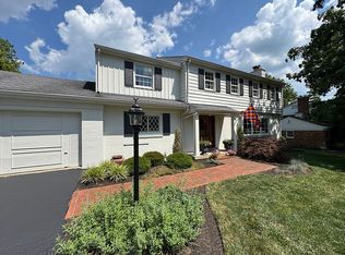 8850 Lyncris Dr, Cincinnati, OH 45242