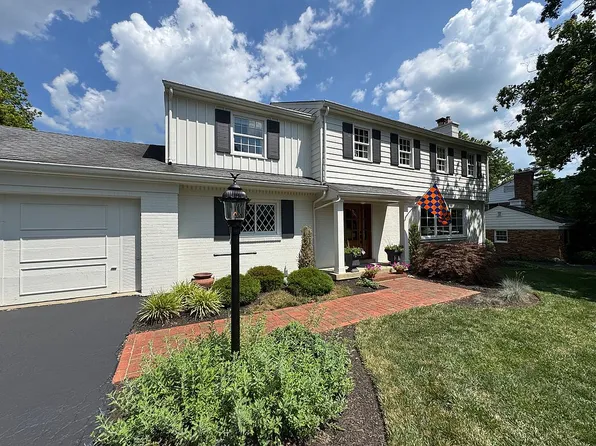 8850 Lyncris Dr, Cincinnati, OH 45242