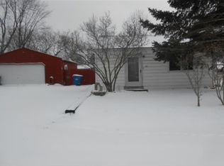 773 Oakwood Ave, Sheffield Lake, OH 44054