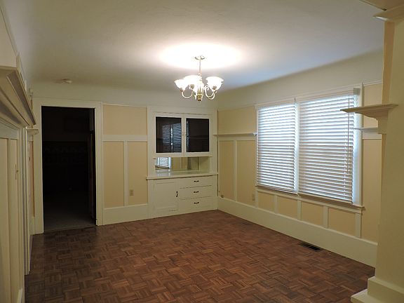 4th image of 1622 1/2 17th St