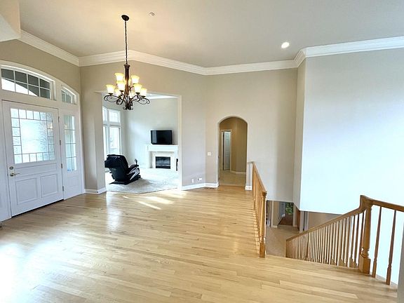 5th image of 2381 Sunflower Cir