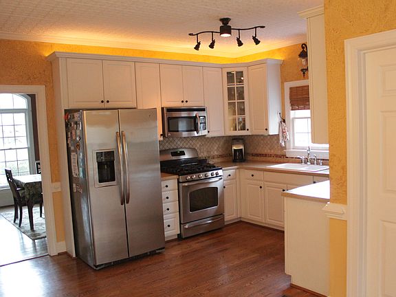Updated kitchen
