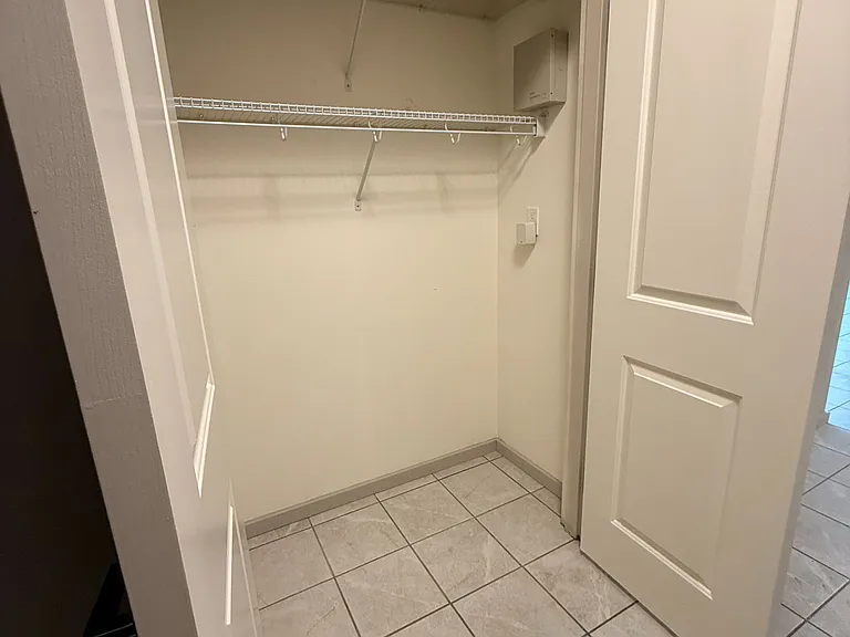 1518 Pelham St #302 — Photo 6