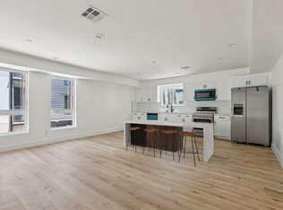 2113 Holly Dr #1/2, Los Angeles, CA 90068