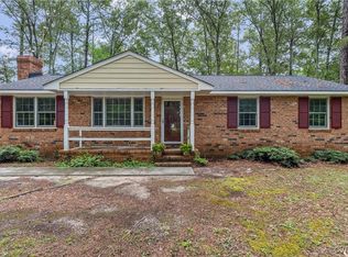 15609 Rowlett Rd, Chesterfield, VA 23838
