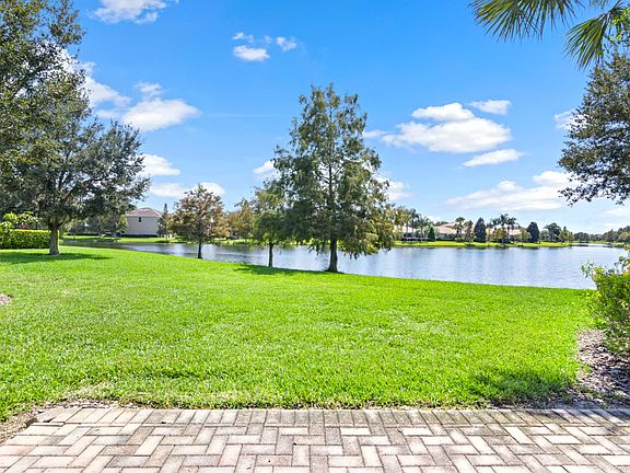 Backyard - Paved Stone Open Patio - Lake View