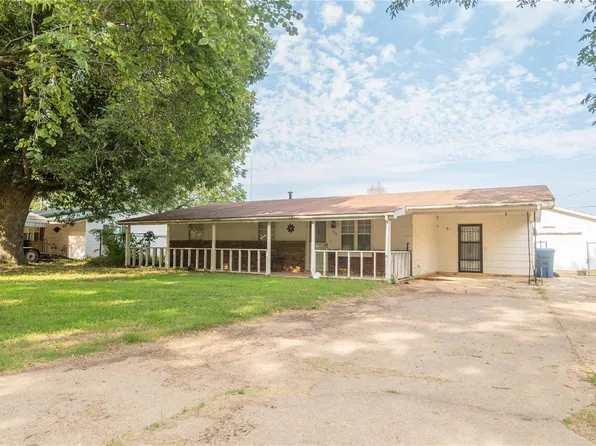 908 E Almar St, Malden, MO 63863