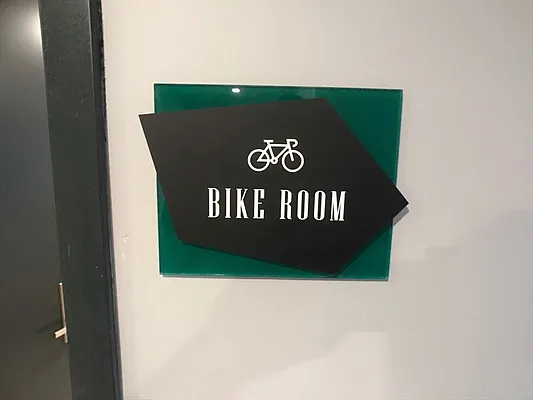 Rented by Nooklyn NYC LLC | media 87