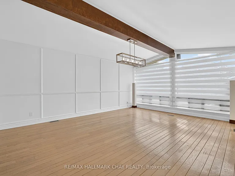 80 Beaumonde Heights Dr #UPPER — Photo 8