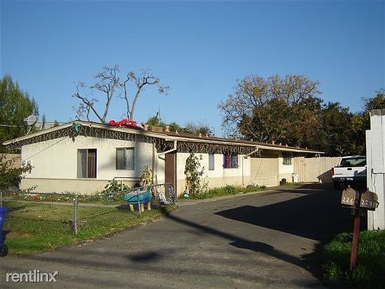 1st image of 224 Lado De Loma Dr #226